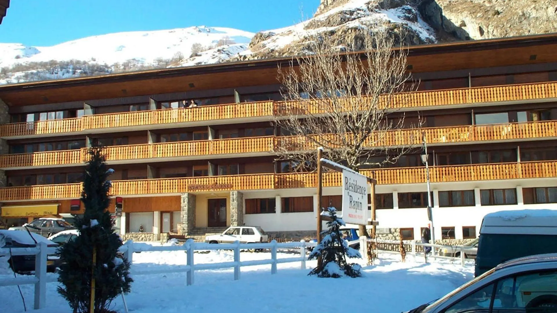 Charmant 2 Pieces Pour 5 Personnes, Expose Sud-Est, Au Centre De Valloire, A 400M Des Commerces Et Loisirs - Fr-1-263-456 France